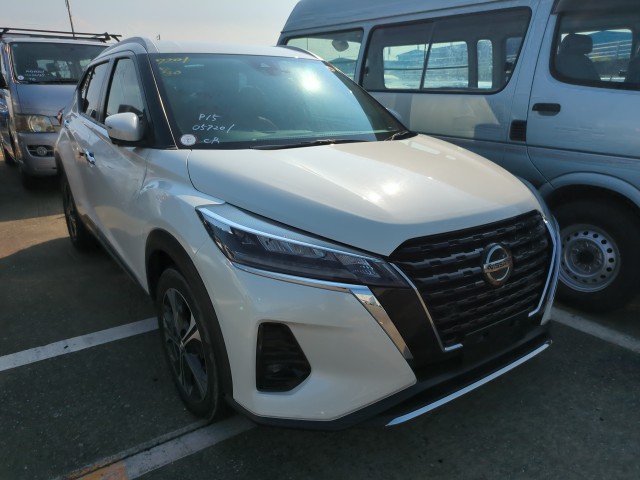 Nissan KICKS 2022