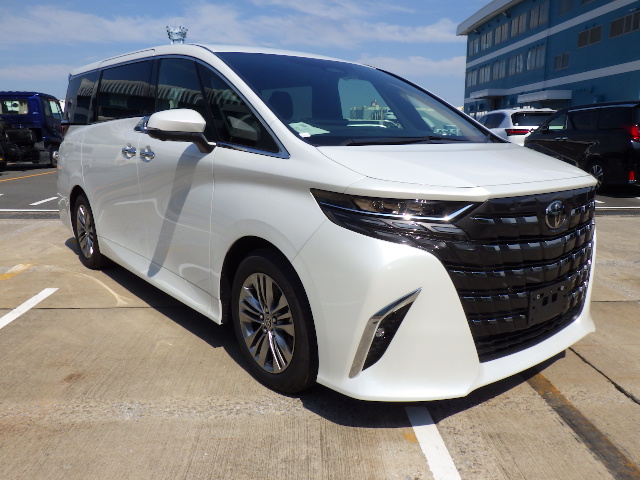 Toyota Alphard Hybrid 2024