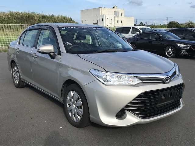 Toyota Corolla Axio 2016