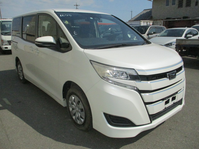 Toyota Noah 2020