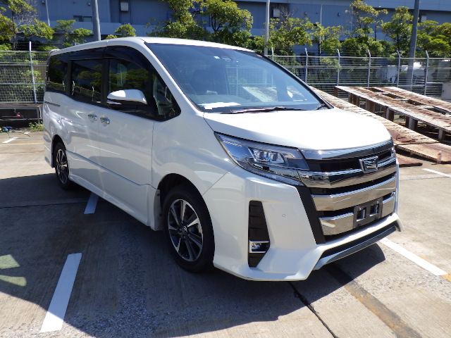 Toyota Noah 2020