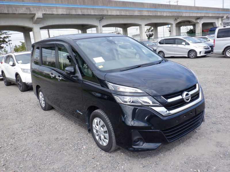 Nissan Serena 2017