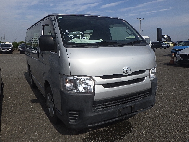 Toyota Hiace Van 2016