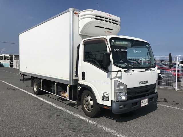 Isuzu Elf 2017