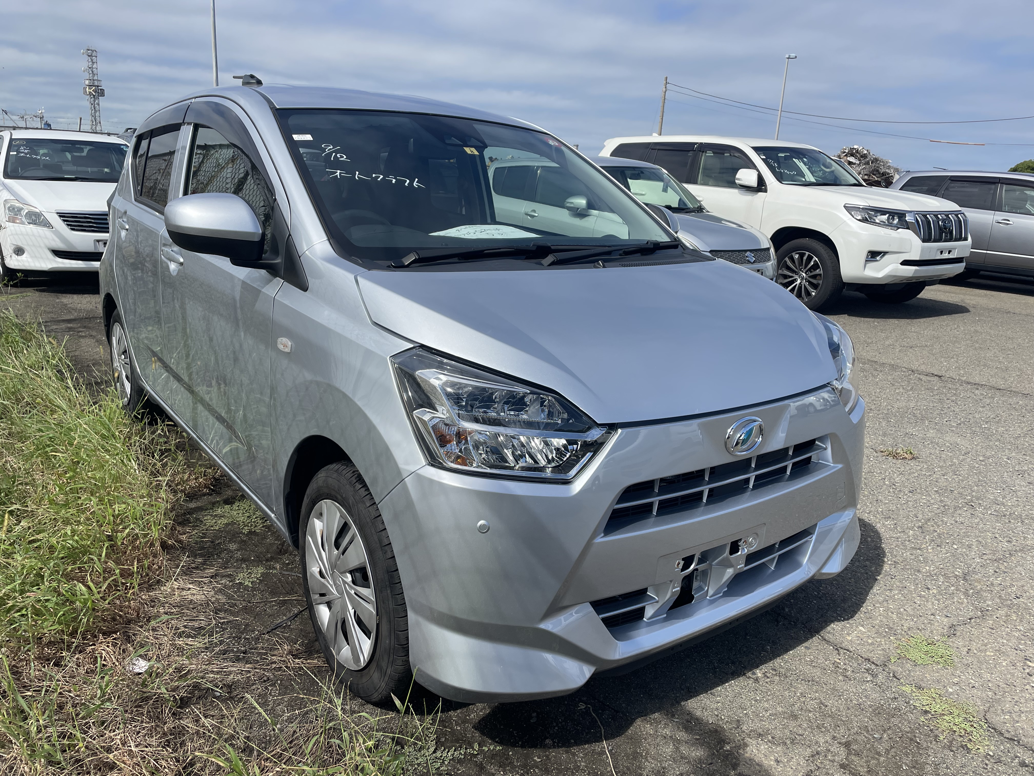 Daihatsu MIRA e:s 2021