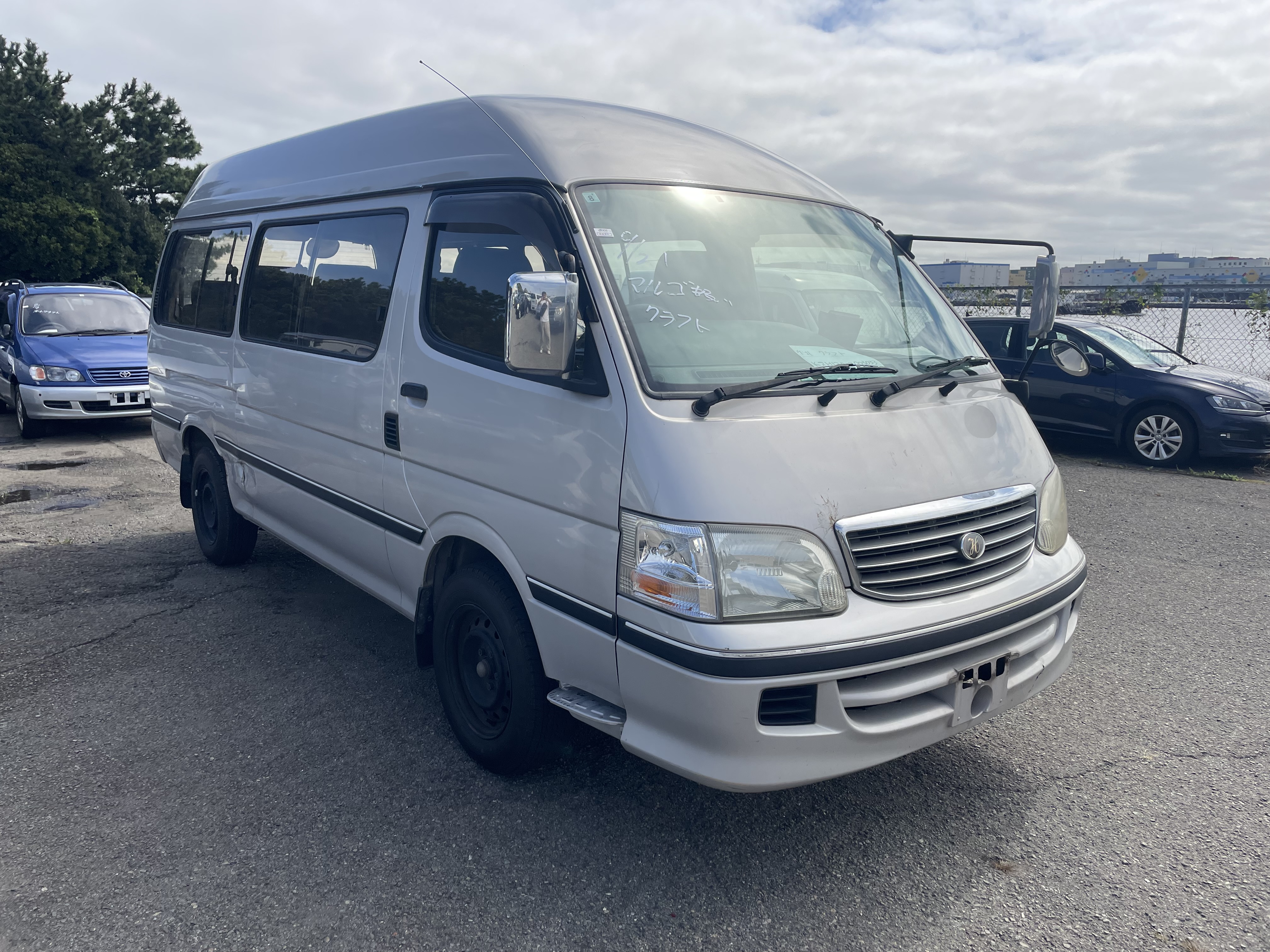 Toyota Hiace Wagon 2001