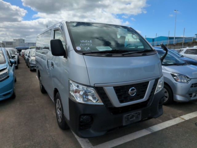 Nissan NV350 CARAVAN 2017