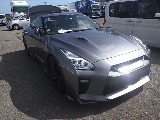 Nissan GT-R 2018