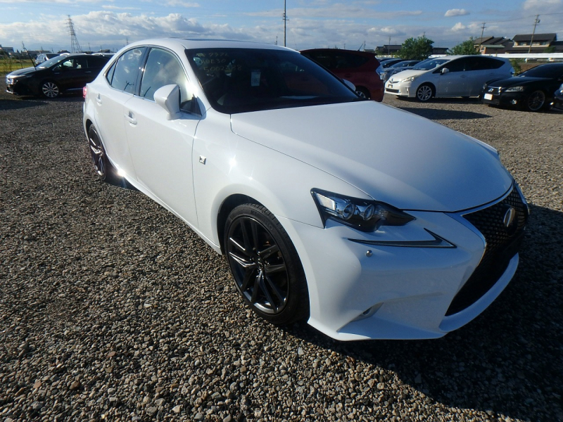 Lexus IS 2013