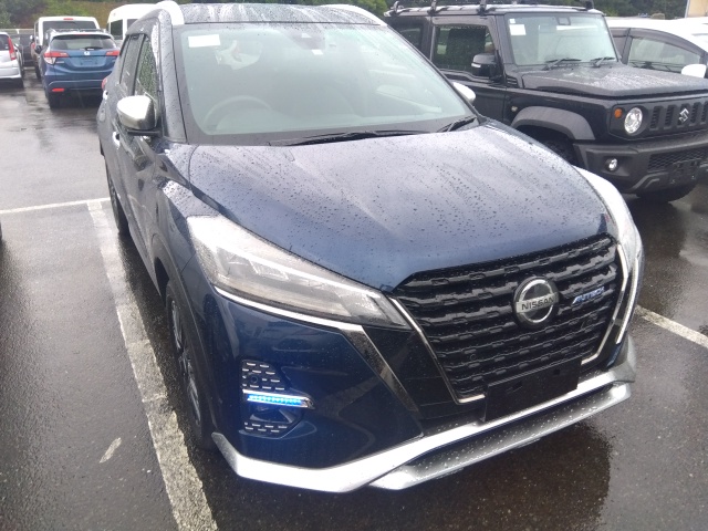 Nissan KICKS 2022