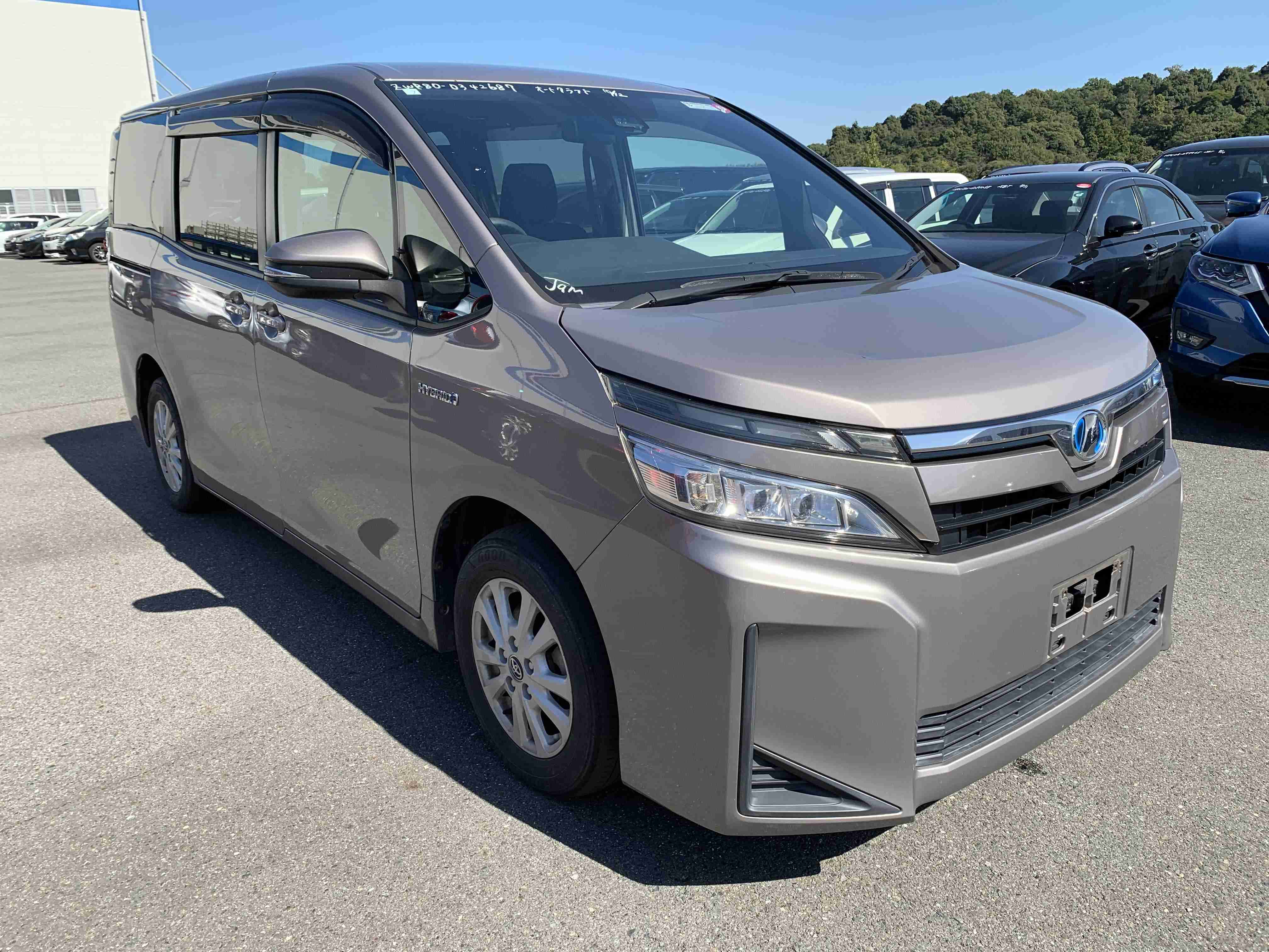 Toyota Voxy 2018