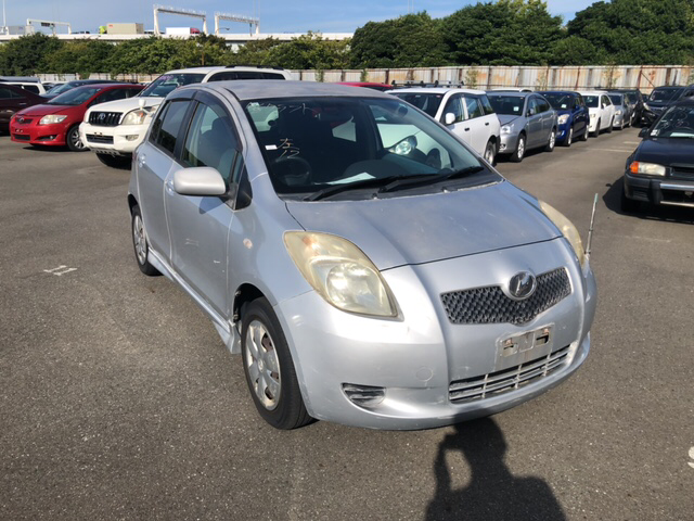 Toyota Vitz 2005