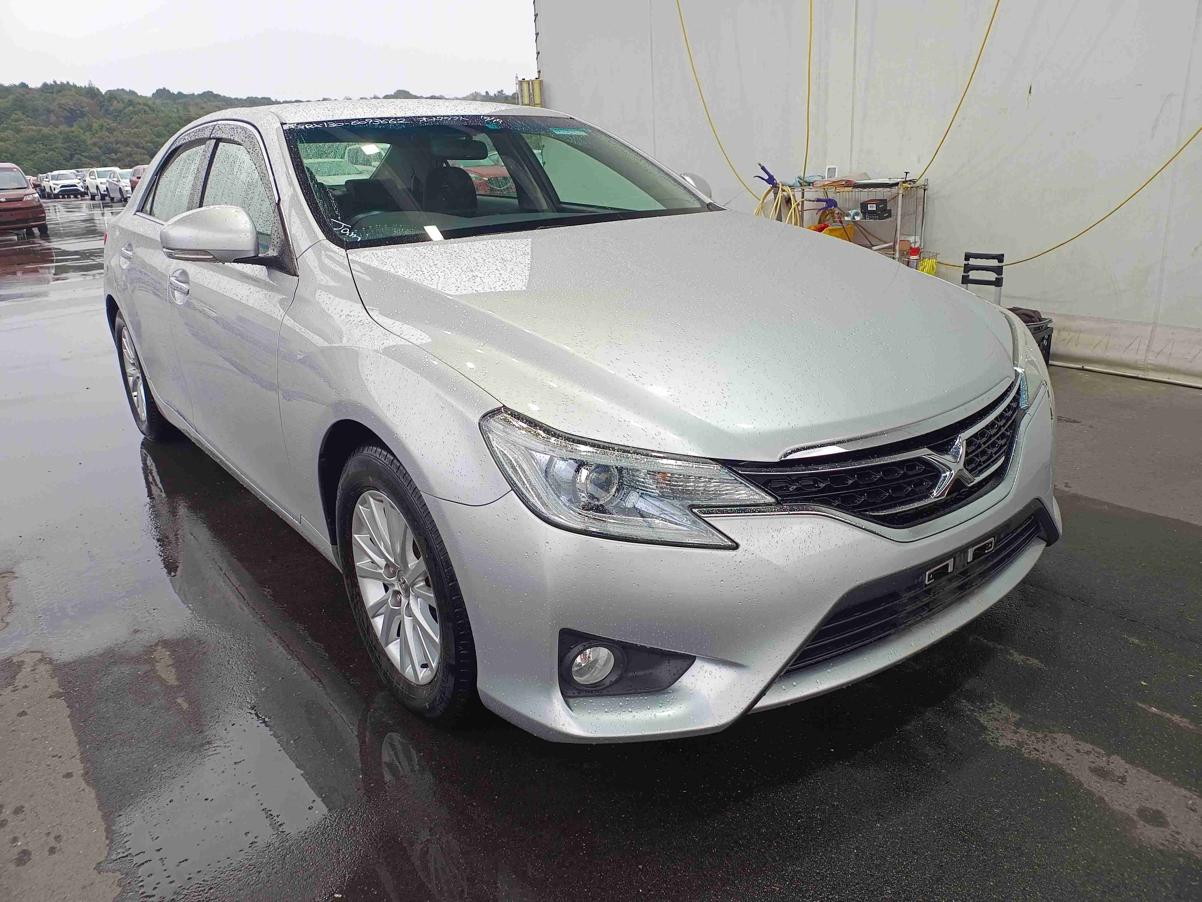 Toyota Mark X 2015