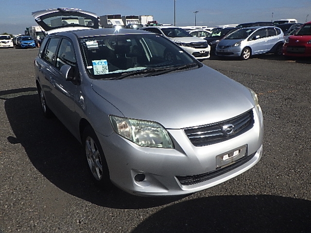 Toyota Corolla Fielder 2009