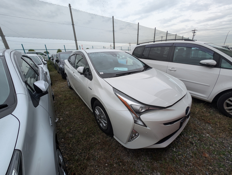 Toyota Prius 2017