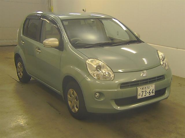 Toyota Passo 2011