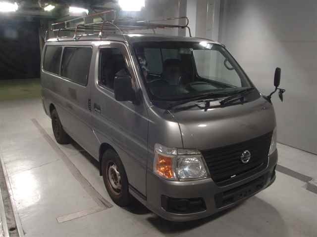 Nissan Caravan Van 2009
