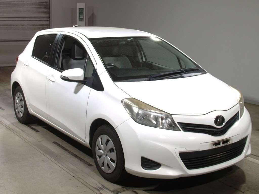 Toyota vitz литые диски