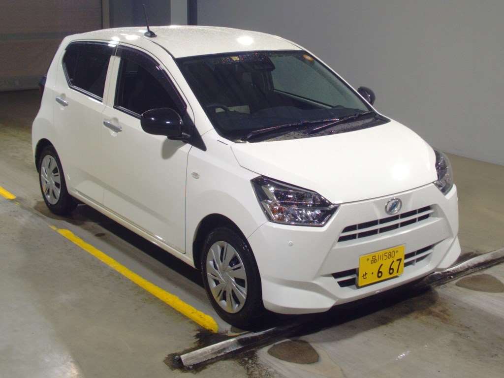 Daihatsu mira e s