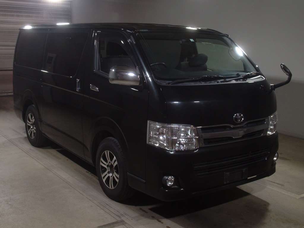 Toyota Hiace Van 2014