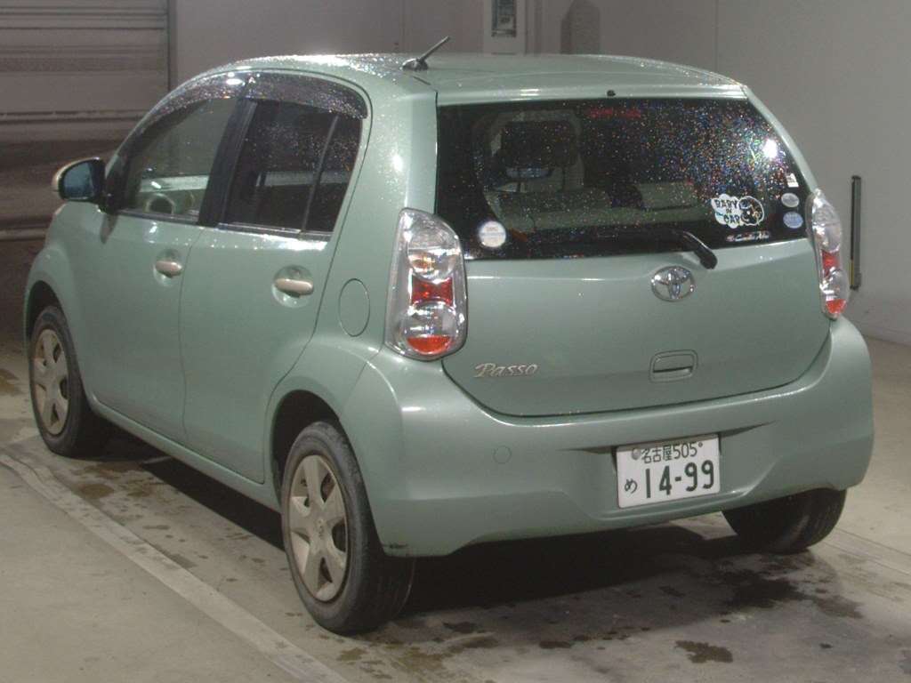 Toyota passo 2011