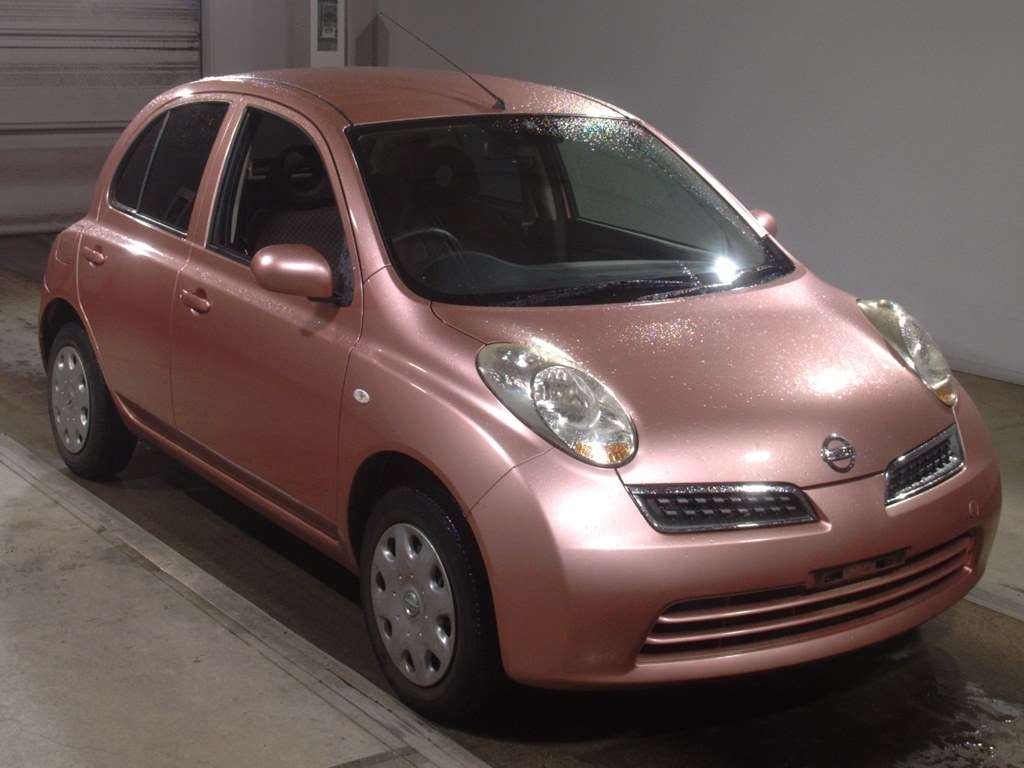 Nissan March 2010
