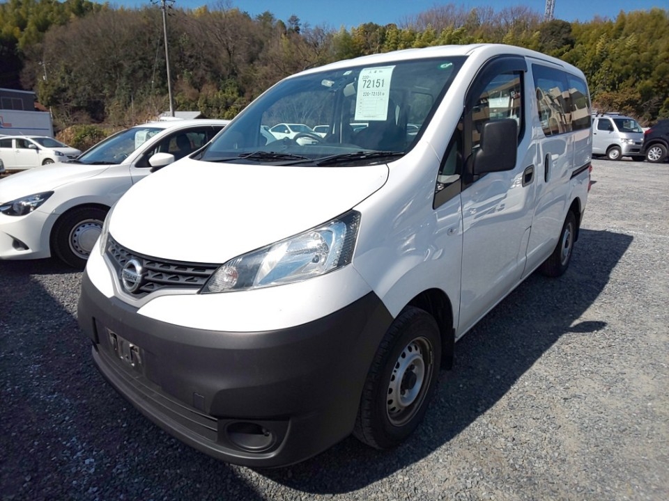 Nissan NV200 VANETTE 2018, WHITE - Autocraft Japan
