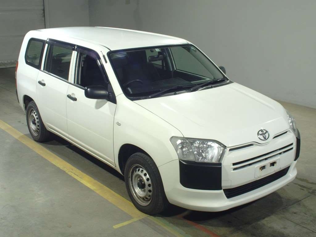 Toyota probox 2017