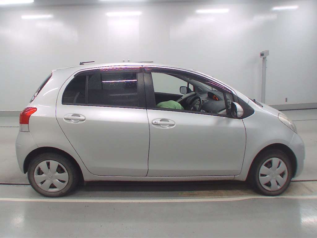 Toyota Vitz 2008
