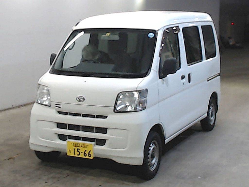 Daihatsu Hijet Cargo 2012