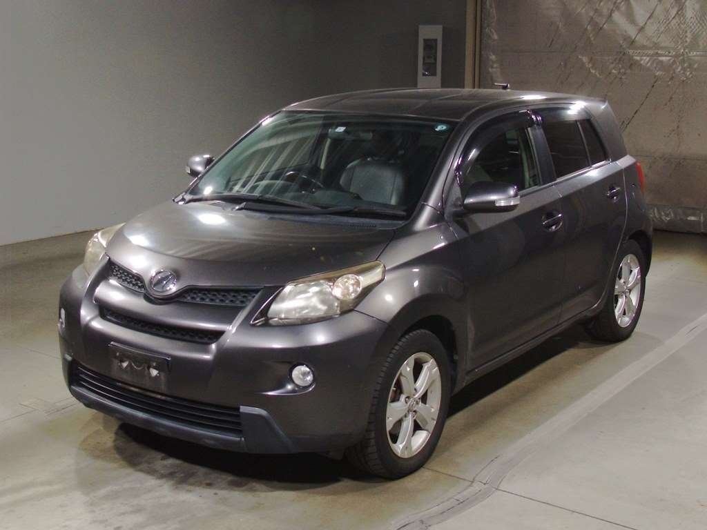 Toyota IST 2009