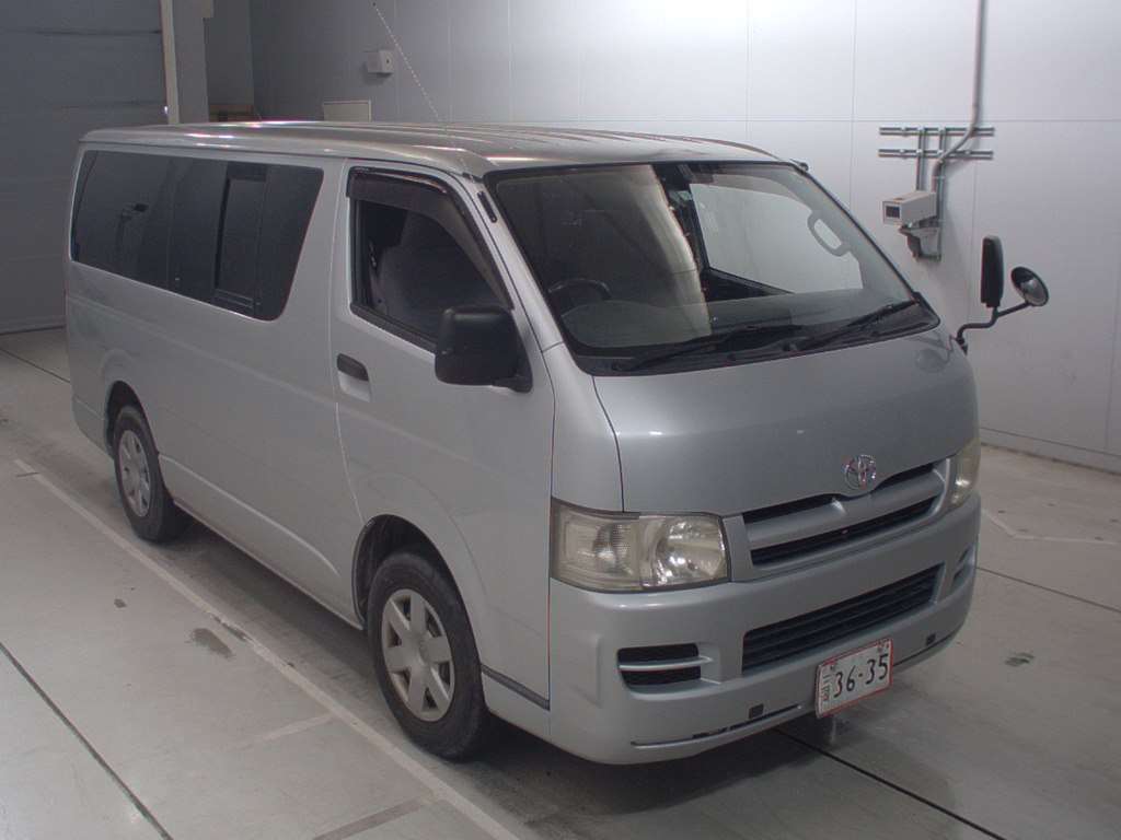 Toyota Regius Van 2007