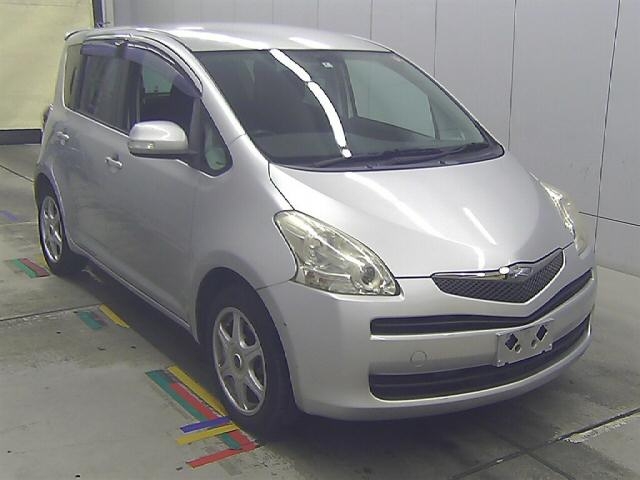 Toyota Ractis 2008