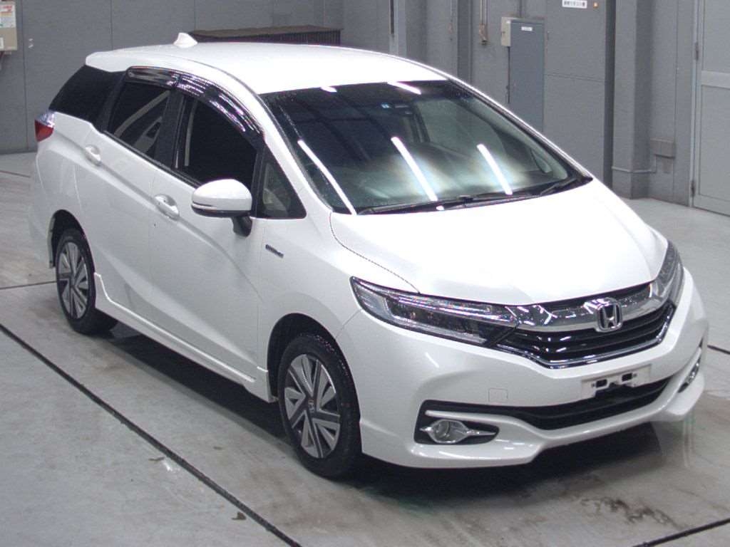 Honda Fit Shuttle 16 Pearl 1490cc Autocraft Japan