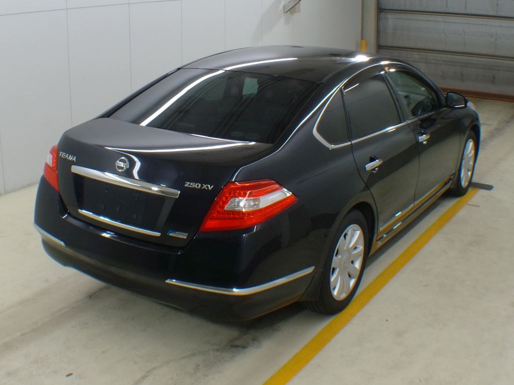 Nissan teana 2012 года