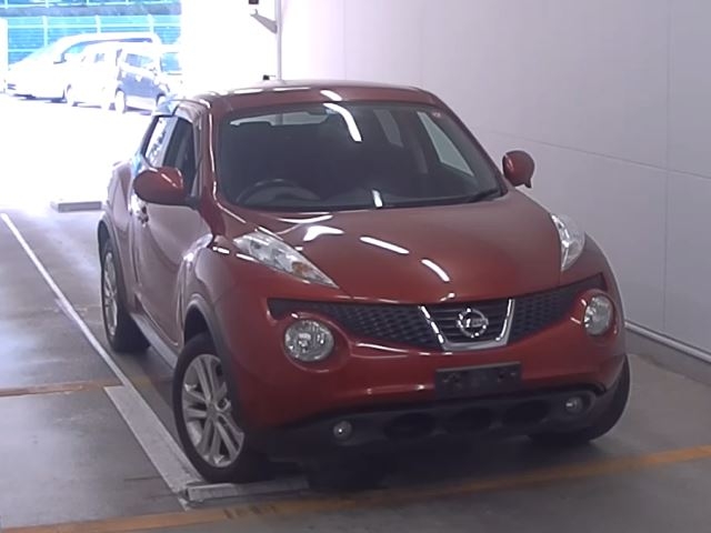 Nissan JUKE 2011