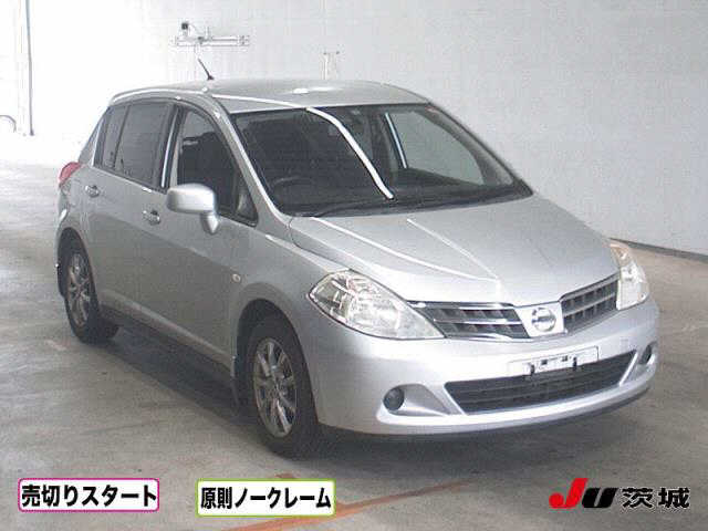Nissan Tiida 2008