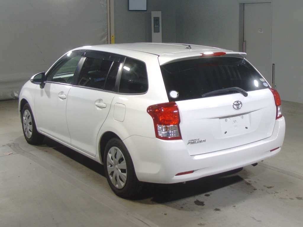 Toyota Corolla Fielder 2012, WHITE - Autocraft Japan
