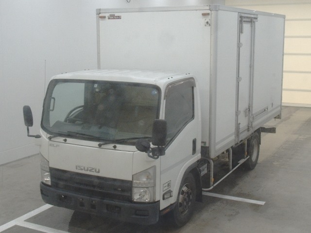 Isuzu Elf Truck 2012