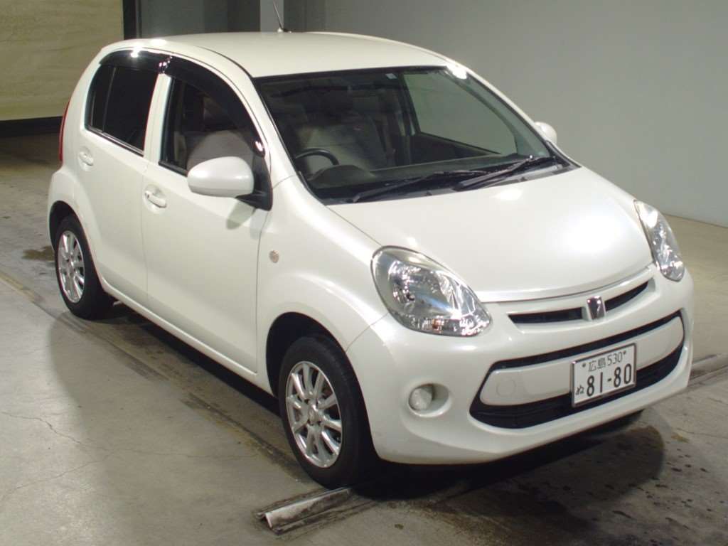 Toyota passo 2014