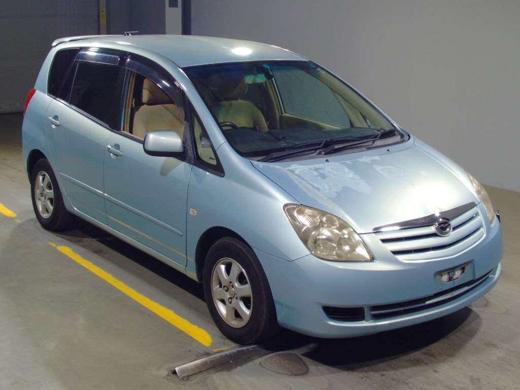 Toyota Corolla Spacio 2003