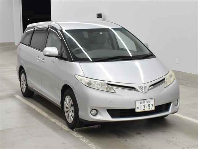 Toyota Estima 2009
