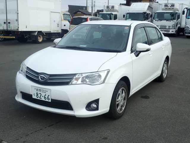 Toyota Corolla Axio 2015