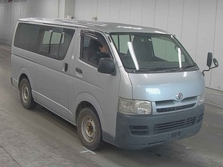Toyota Hiace Van 2005