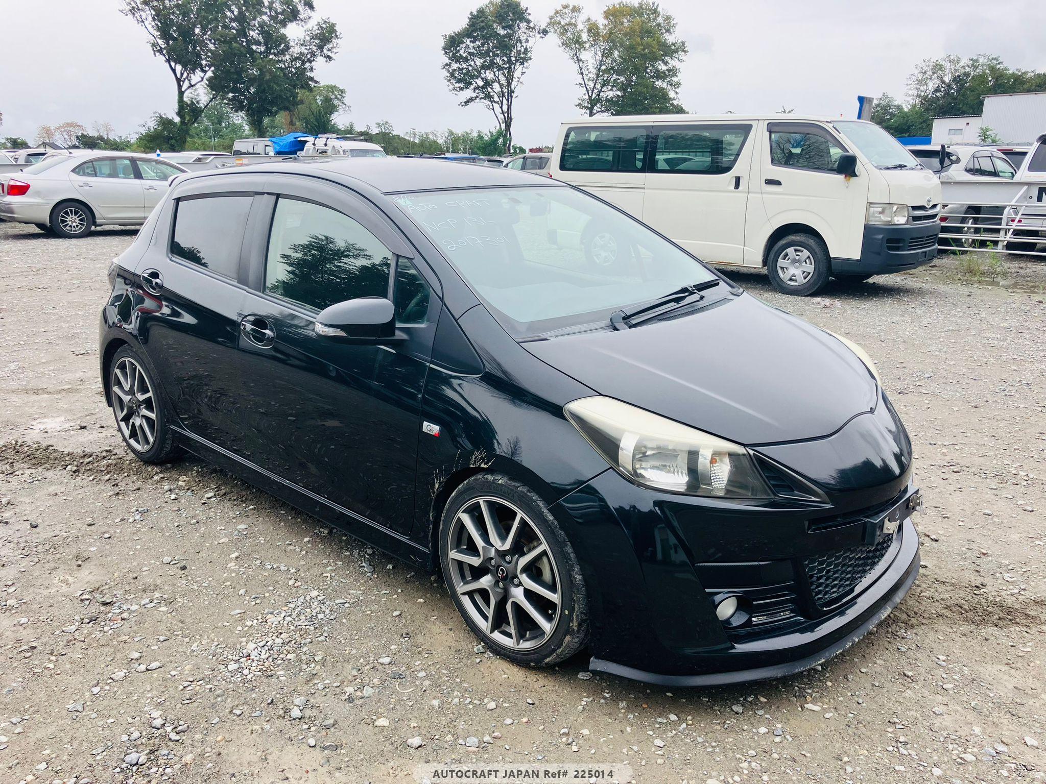 Toyota Vitz 2013