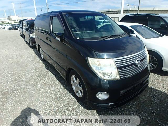 Nissan Elgrand 2009