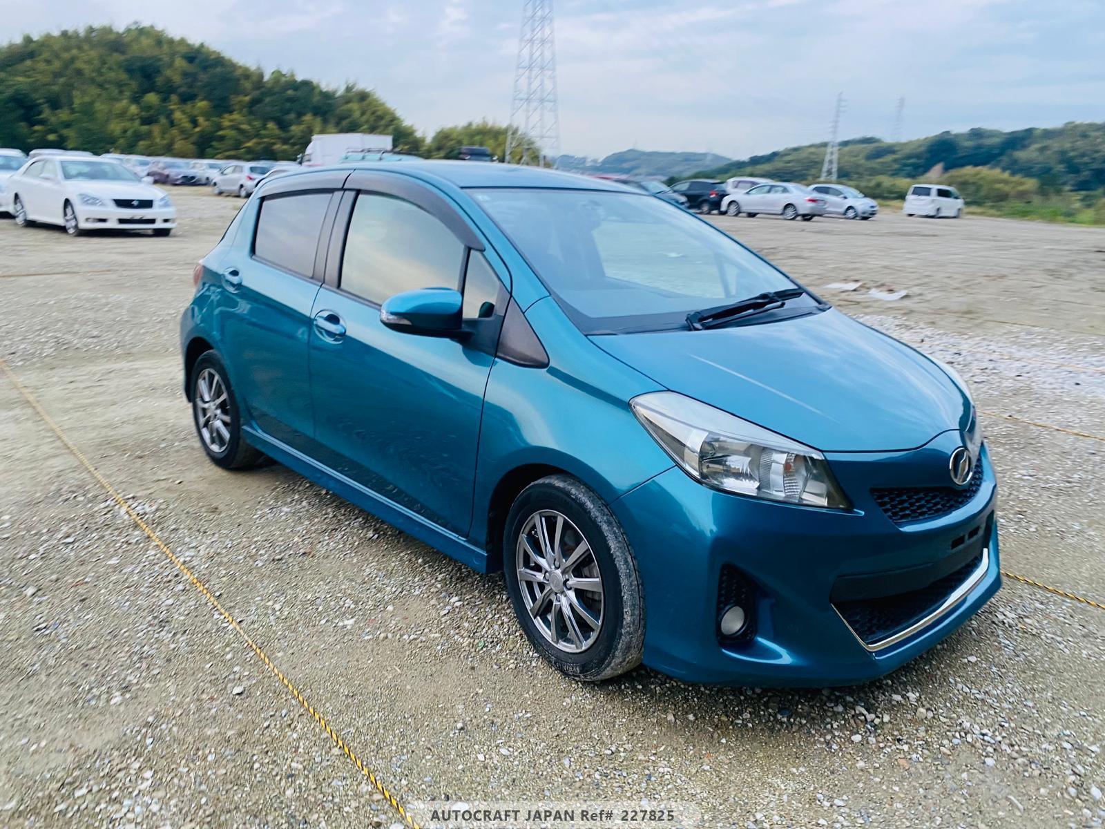 Toyota Vitz 2011