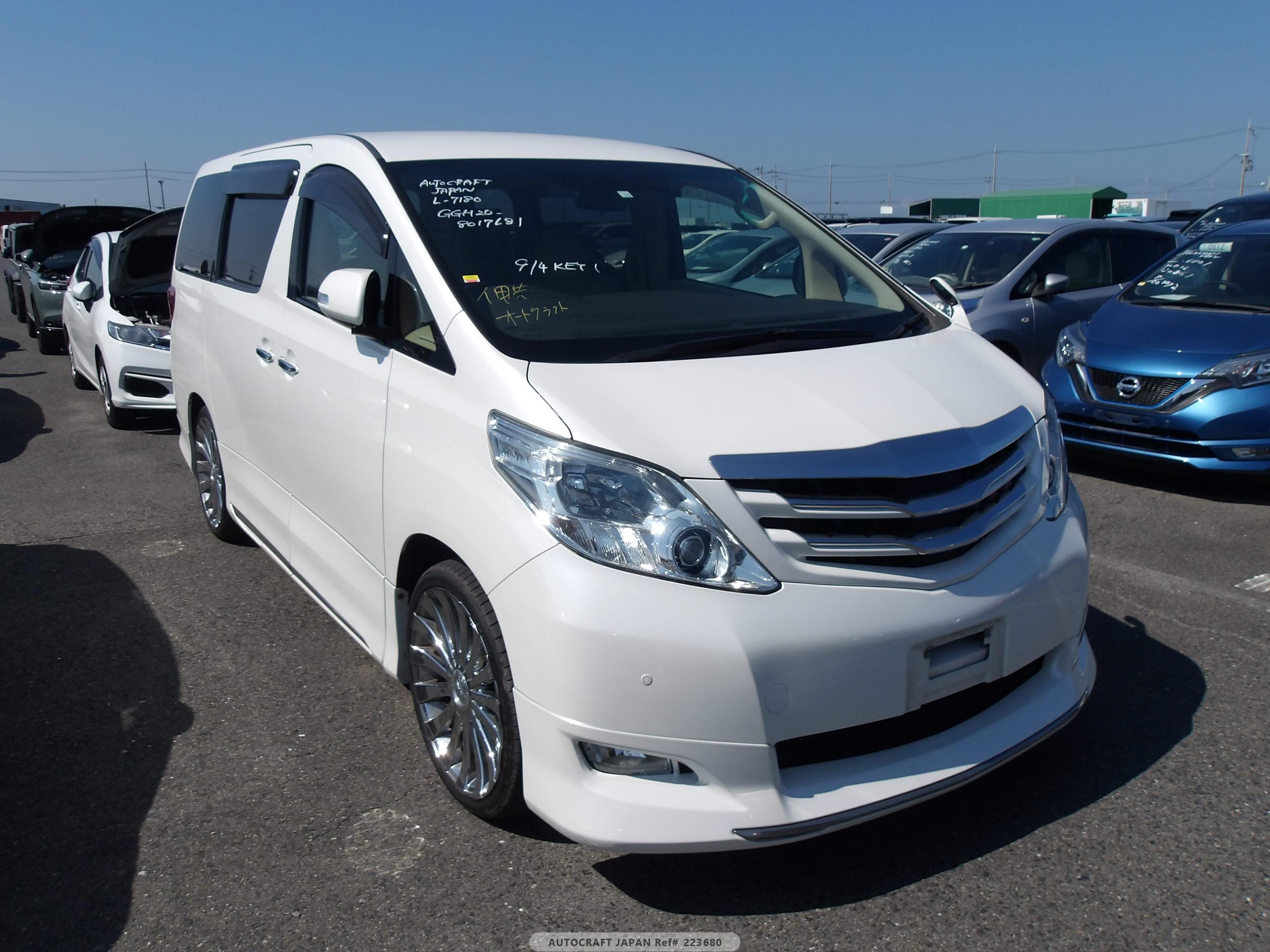 Toyota Alphard 2008