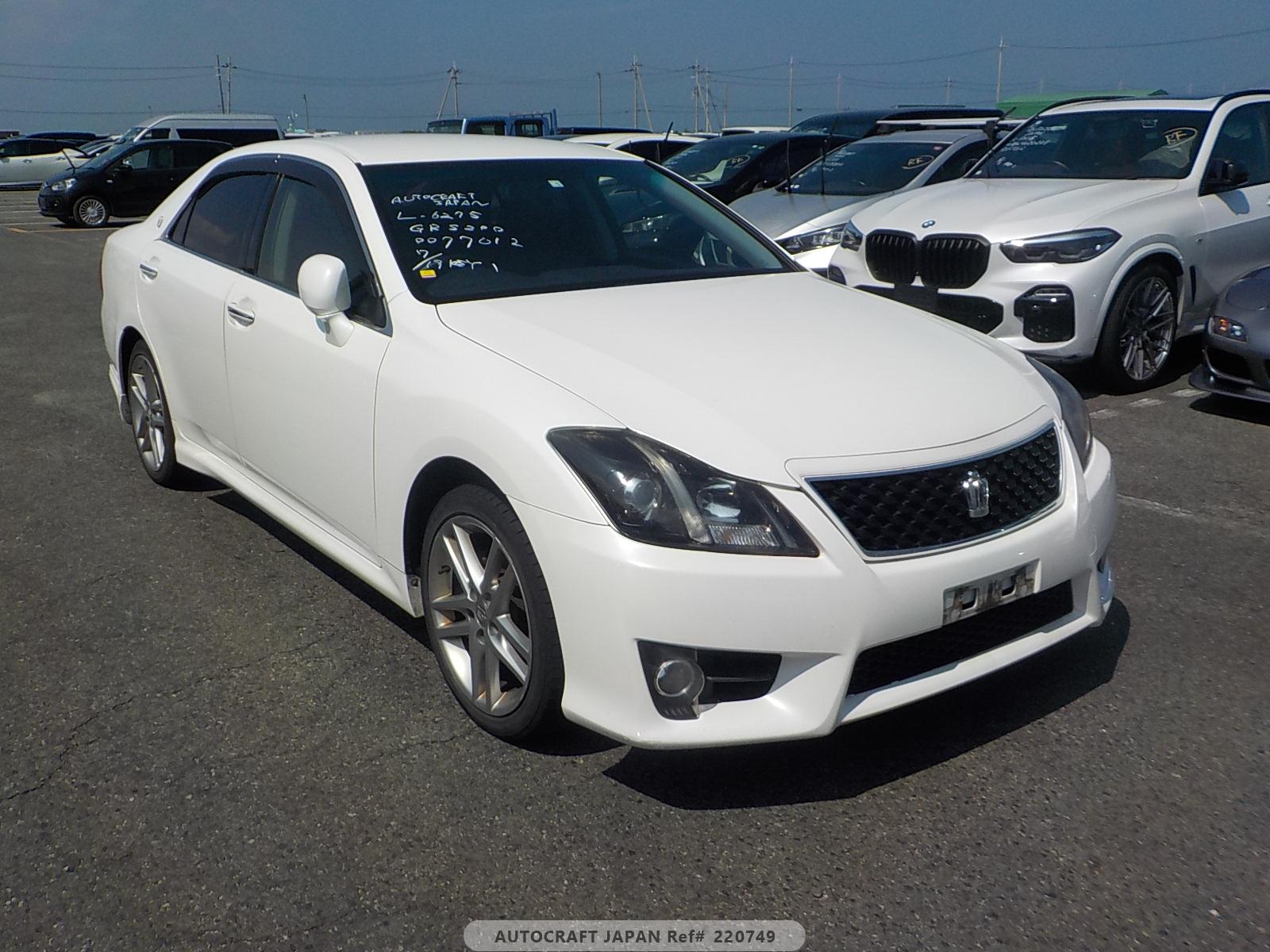 Toyota Crown 2012