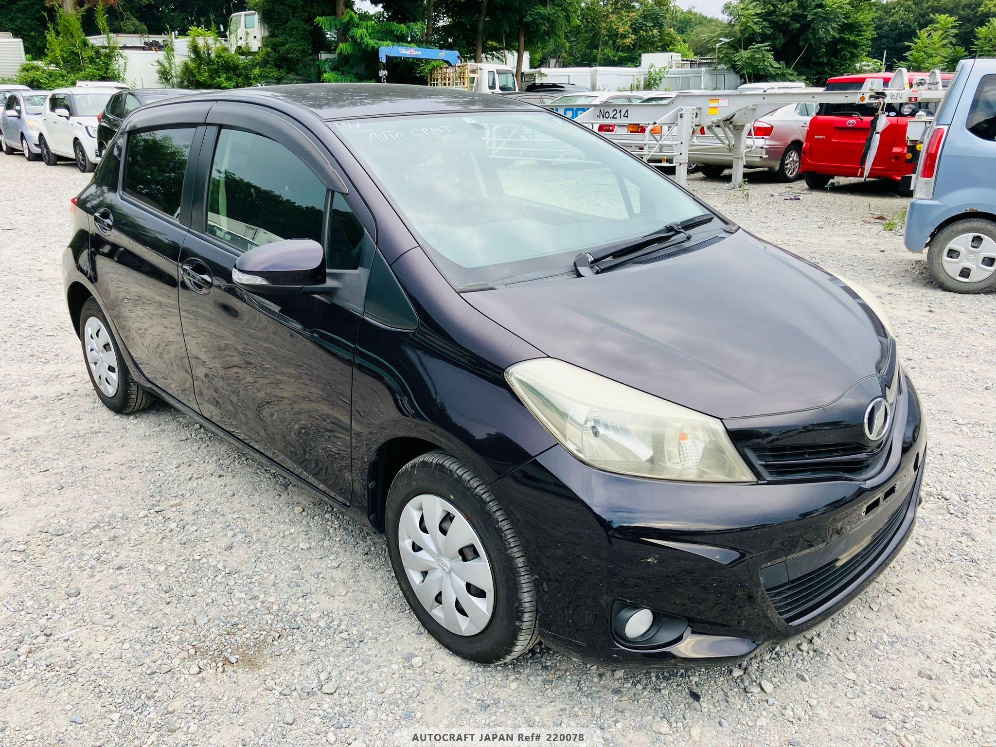 Toyota Vitz 2013